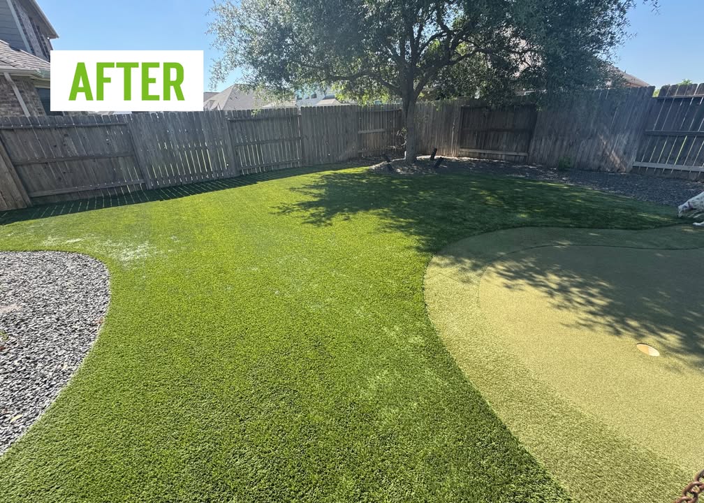 🍂 Get Your Lawn Holiday-Ready with a SYNLawn Refresh! 🍂

🎉 Holiday Specials:
• Monthly Refresh – 35% OFF
• Bi-Monthly Refresh – 25% OFF
• Quarterly Refresh – 15% OFF
• New Customer One-Time Refresh – 10% OFF

👉 Schedule now: bit.ly/47SvZsl