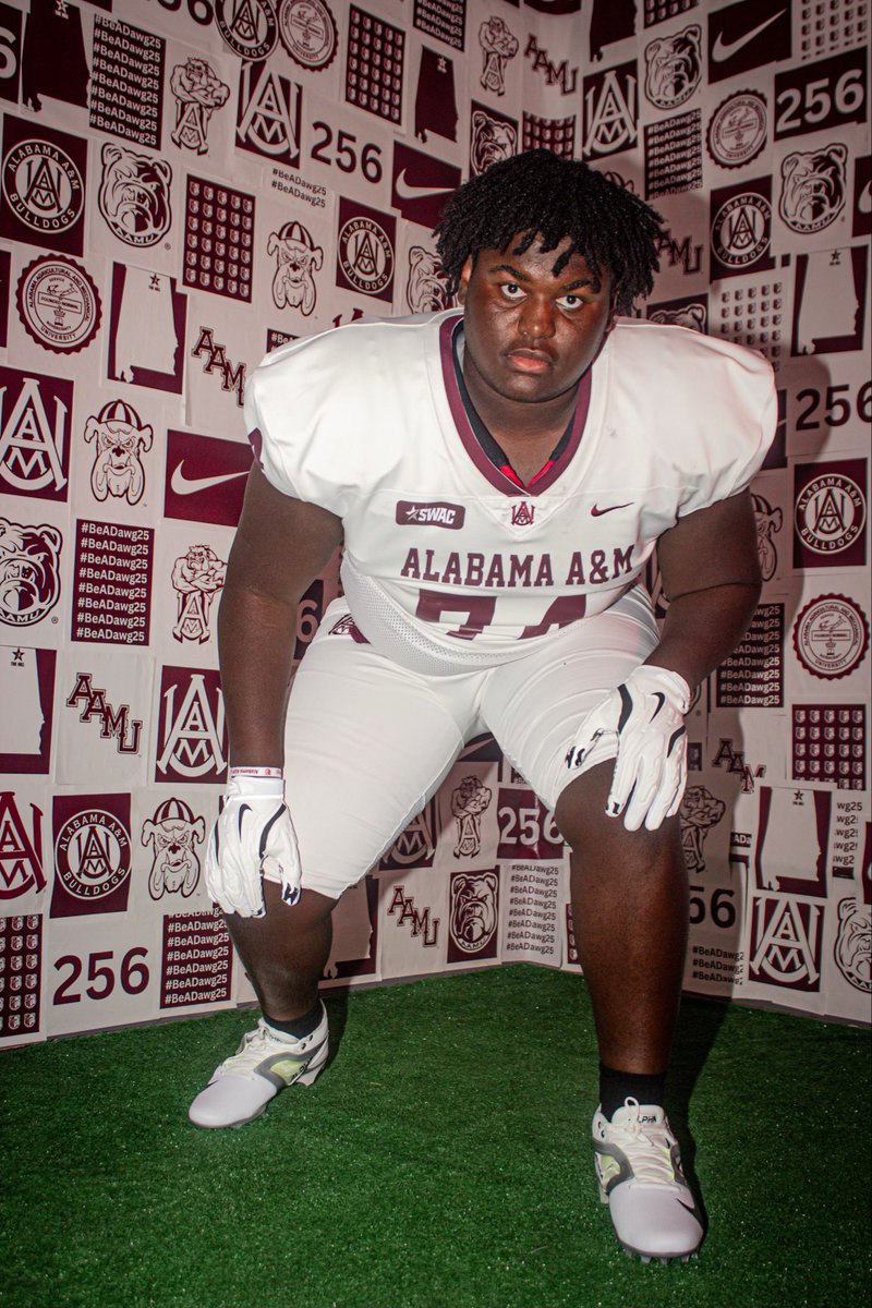 Earl Collins III tweet media