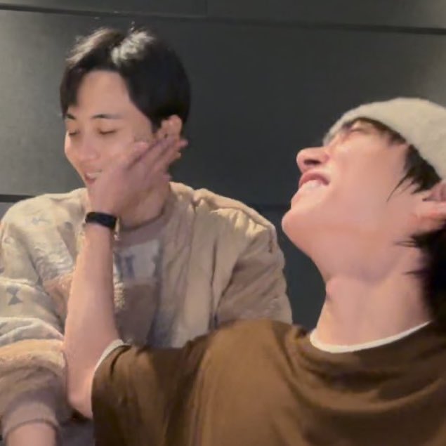 oxyjihan's tweet image. some things never change 🥹🩵🩷 IM IN THIS JIHAN SHT FOR LIFEEE!!😭😭