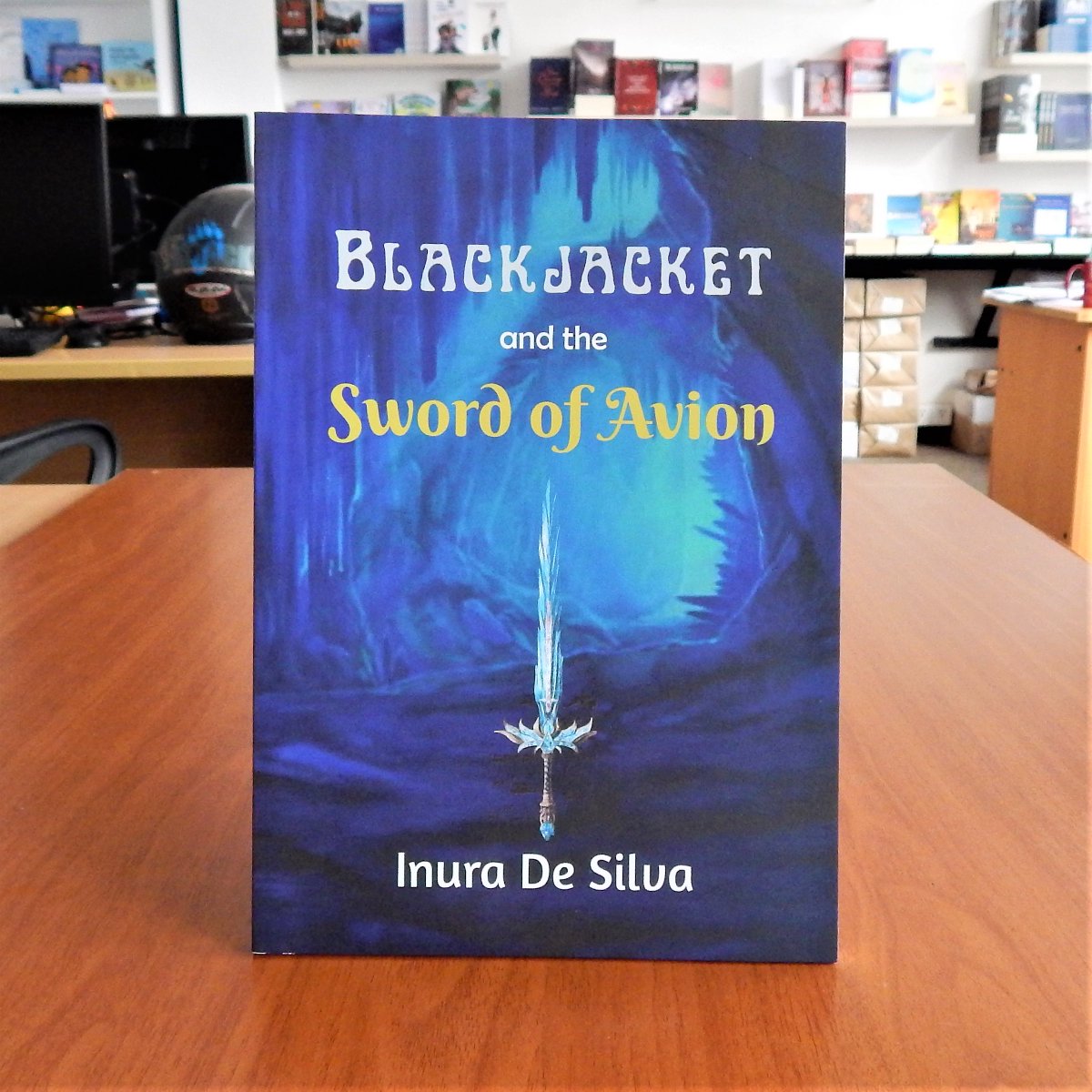 TheJamFruitTree's tweet image. Blackjacket and the Sword of Avion
Inura De Silva
Rs. 400

The Jam Fruit Tree. 105 Pirivena Rd, Mt Lavinia
072-7268078

linktr.ee/tjftp

#InuraDeSilva #BlackjacketAndTheSwordOfAvion #TheJamFruitTree #TheJamFruitTreeBookShop #JFT