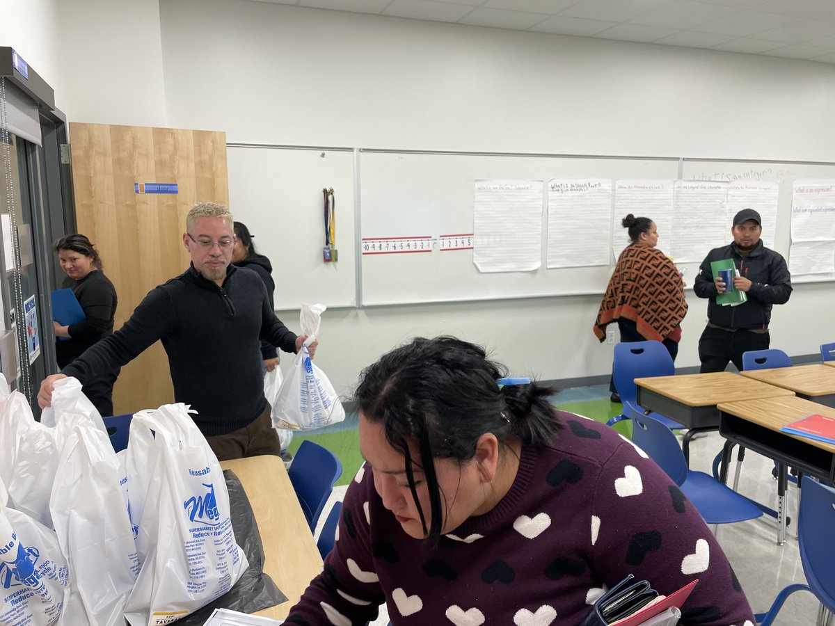 SS_MS_Adelphi's tweet image. Parent English Classes😼