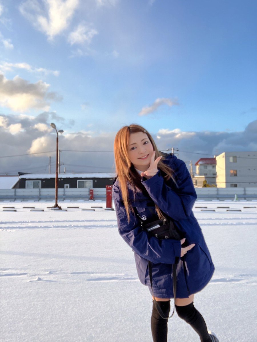 函館にも雪ぃ〜⛄️

さむっっ