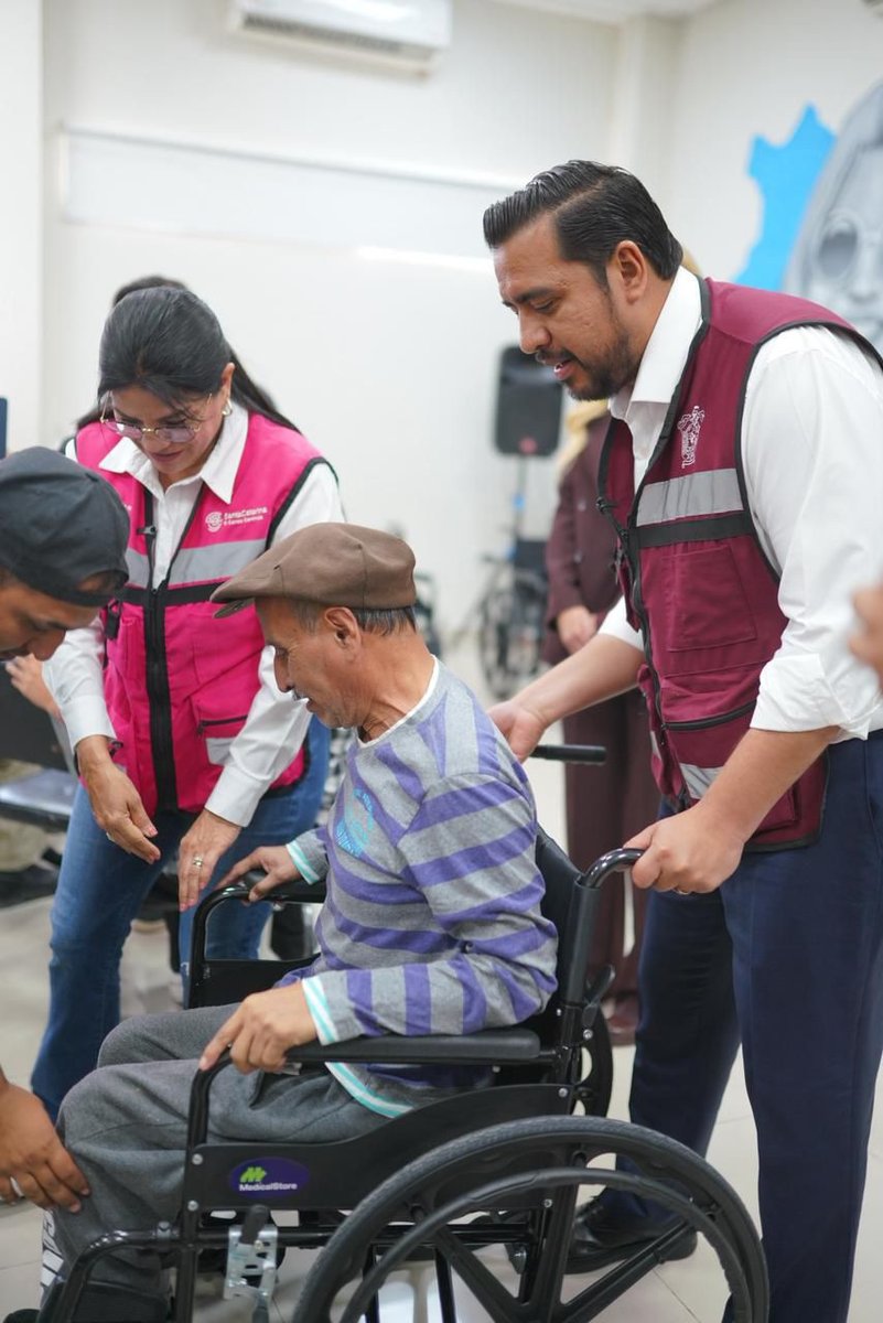 El Gobierno de Santa Catarina ha entregado en lo que va de este año mil 342 aparatos de movilidad a personas adultas mayores y con alguna limitación física, con el objetivo de brindar apoyos funcionales que mejoren su calidad de vida. cutt.ly/Pte5qb79 <a href="/stacatarinagob/">Gobierno Municipal de Santa Catarina</a>