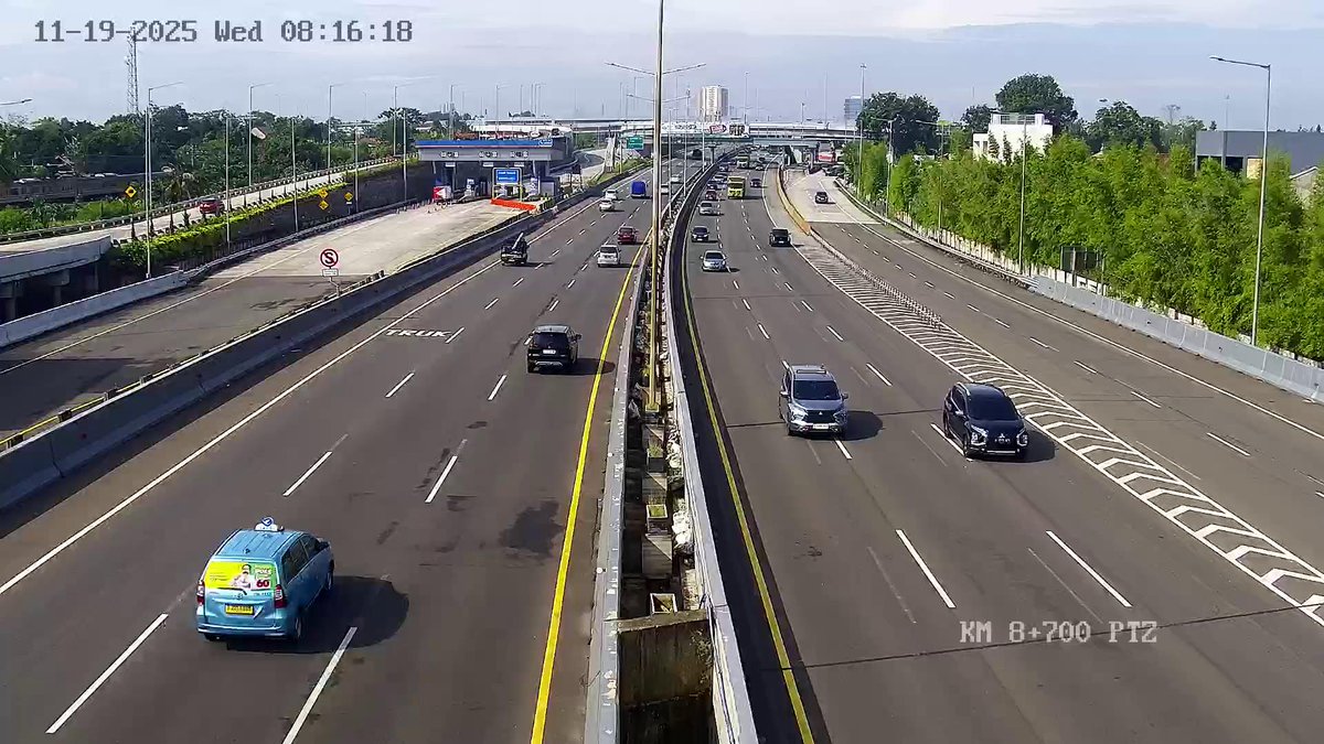 infotolbsd's tweet image. Selamat pagi...   
Pukul 08:17 WIB Ruas tol Pondok Aren-Serpong lalin lancar di kedua arah, cuaca cerah, tertib berkendara utamakan keselamatan bersama
@TMCPoldaMetro @PTJASAMARGA @NusantaraInfra @RadioElshinta