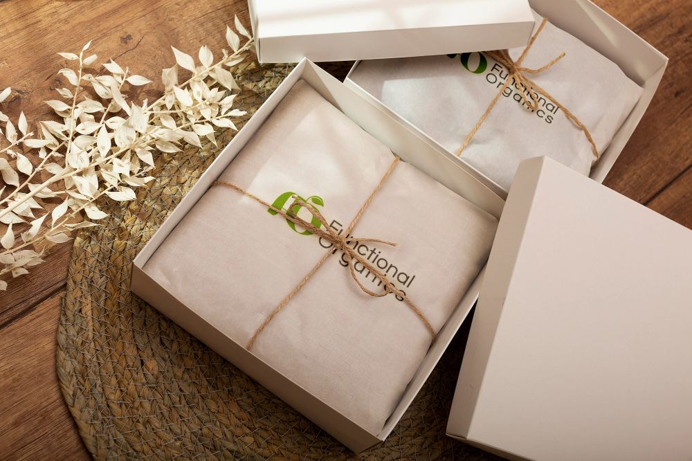 planetmediateam's tweet photo. How Purpose-Driven Brands Can Help Make the Holidays Greener This Year

https://t.co/Dj71Cb4BoZ https://t.co/4VwiFPl5EM