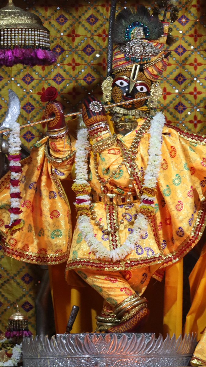 shrimathuraji's tweet image. Govind Dev Ji

Live Aarti, Mangla Aarti Bhagwan Shri Govind Dev Ji Darshan Jaipur Rajasthan

Govind Dev Ji: shrimathuraji.com/govind-devji-t…

Brij Chowrasi Kos Prikarama: shrimathuraji.com/tour-package/b…
Mathura Vrindavan Darshan: shrimathuraji.com/2-days-mathura…

#shrimathuraji #jaipur #govindDevJi #2025