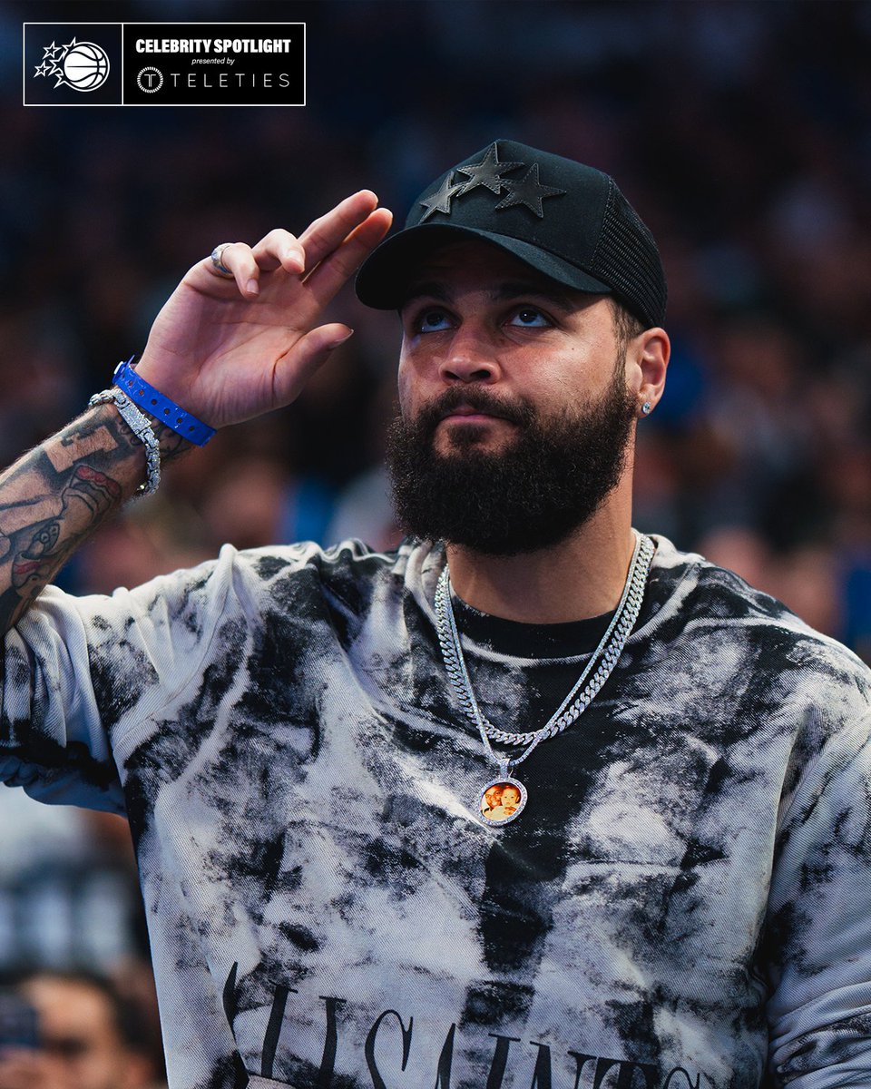 got Mike Evans in the O 🤝 