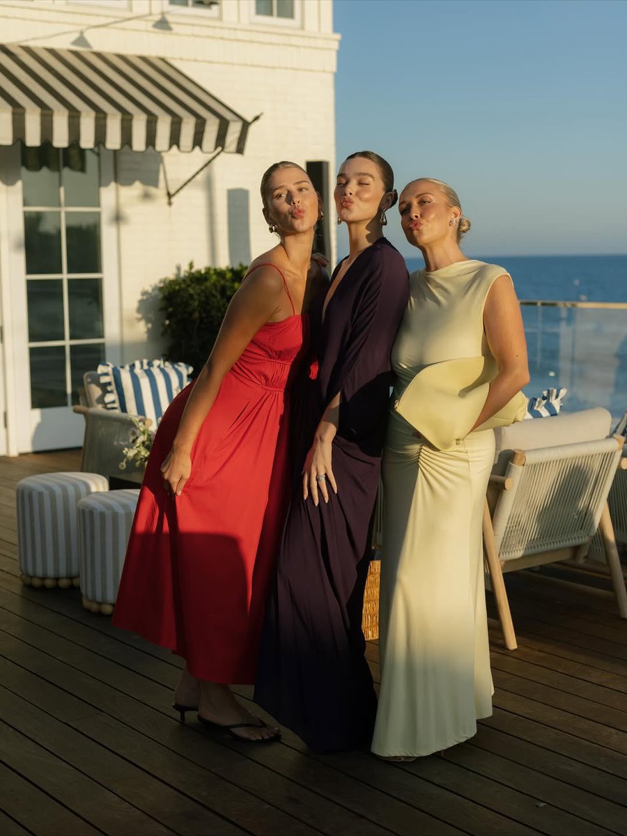 hailee steinfeld at her best friend’s wedding weekend