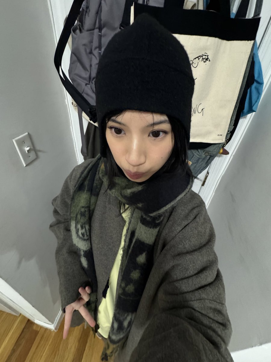 ngân (@___scraggly) on Twitter photo 