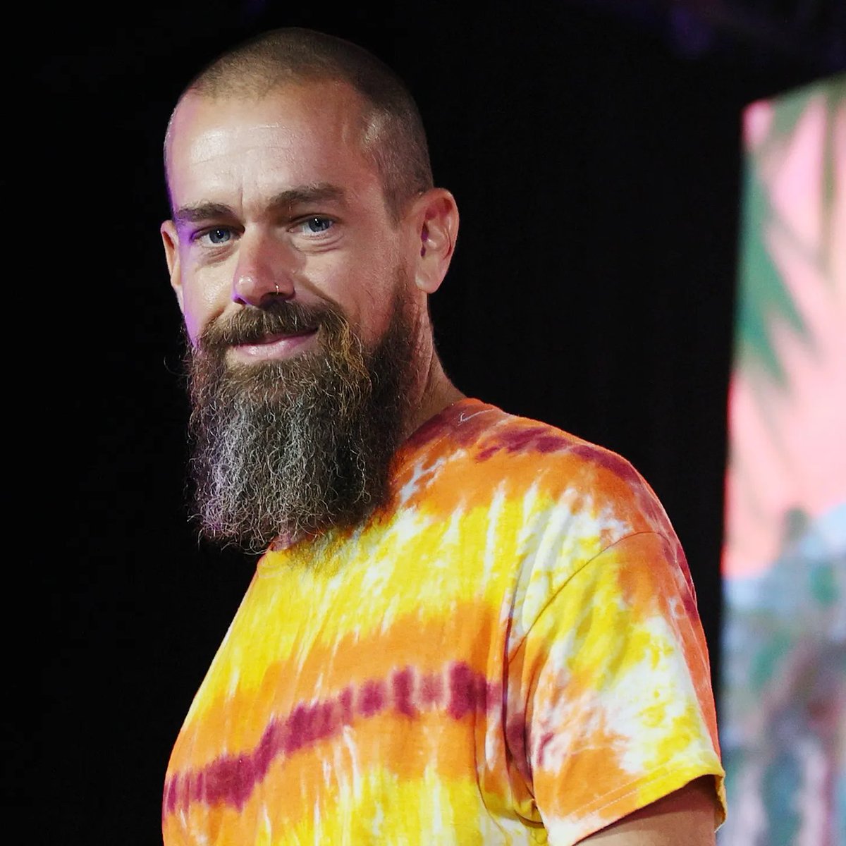 Kylechasse's tweet image. BULLISH!!!🔥

Jack Dorsey is calling for a $600 tax-free threshold on Bitcoin transactions to make everyday BTC spending practical.

Do you see $BTC as everyday money, or just an asset??