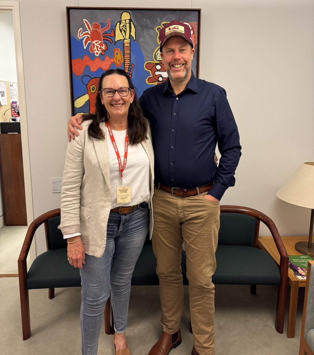 RUboggedmate's tweet image. Happy International Men’s Day! 💙
A very fitting day for me to meet in Parliament House with @DanRepacholi MP, the Special Envoy for Men’s Health. 
Thanks Dan for taking the time to hear about the unique mental health challenges faced by rural men in Australia.

#areyouboggedmate