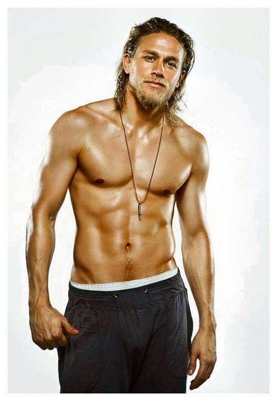 charliehunnam_t's tweet image. (1) #CharlieHunnam with a high #JaxTeller vibe ♥︎ #SonsofAnarchy