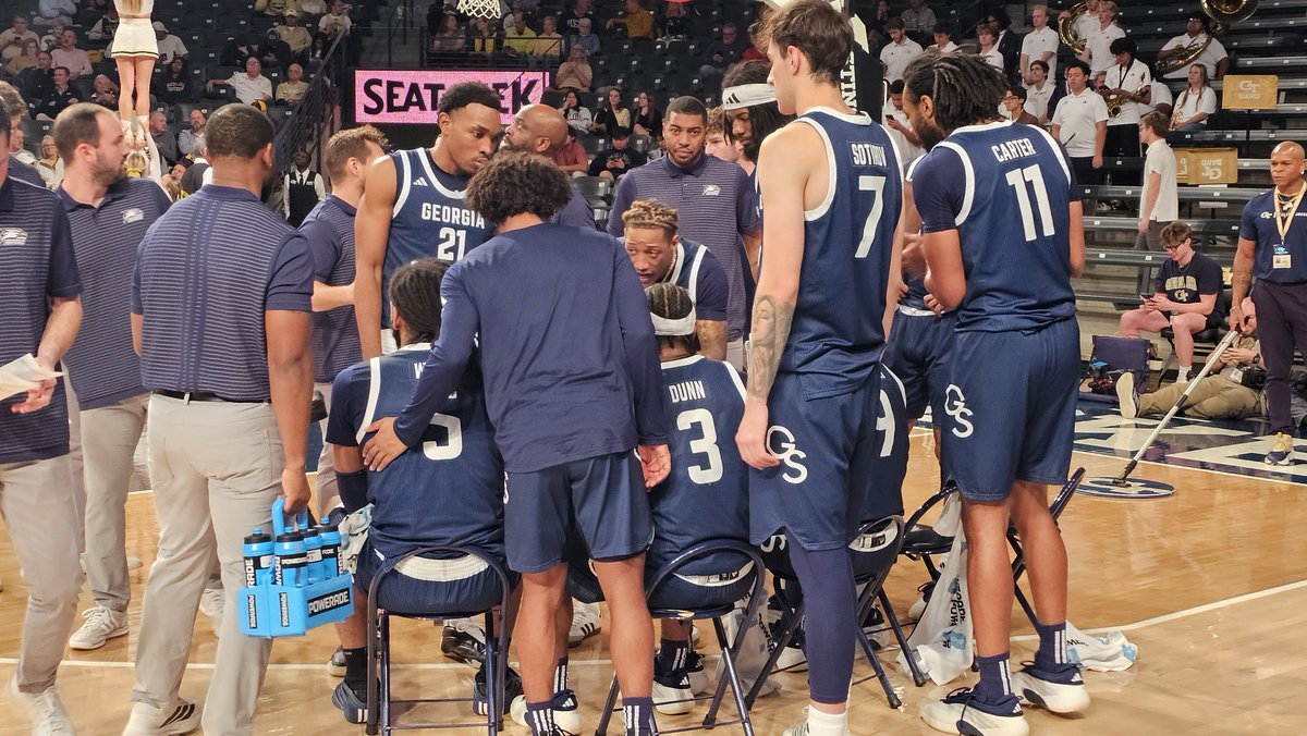 .<a href="/GSAthletics_MBB/">Georgia Southern Men's Basketball</a> with a one-point lead over Georgia Tech, 37-36, at the half.