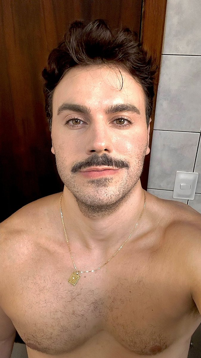 mathmaths's tweet image. Aprovam?