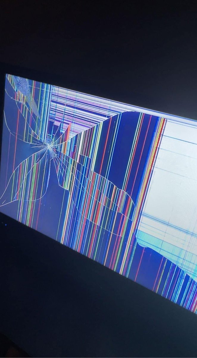 StoneColdWillow's tweet photo. @KentuckyMBB @forthepeople I just smashed my 4K smart TV because of the Kentucky wildcats loss and their performance and now my wife and 4 crying kids are spending the night at the hotel. The Wildcats ruined my life and I can’t do this any longer goodbye! https://t.co/HIS5WQYoFU