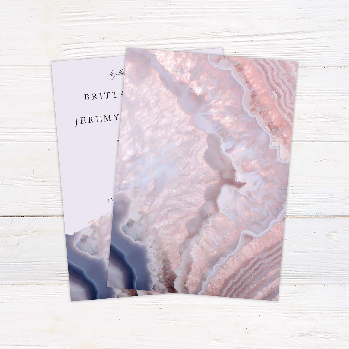 Go_Print_Plus's tweet image. Make your special day unforgettable with our Lavender Geode Wedding Invitation, inspired by elegant agate. Just $1.16 each for personalized perfection. Order now! #WeddingInvitations #BridalStyle

Shop Now goprintplus.com/products/laven…