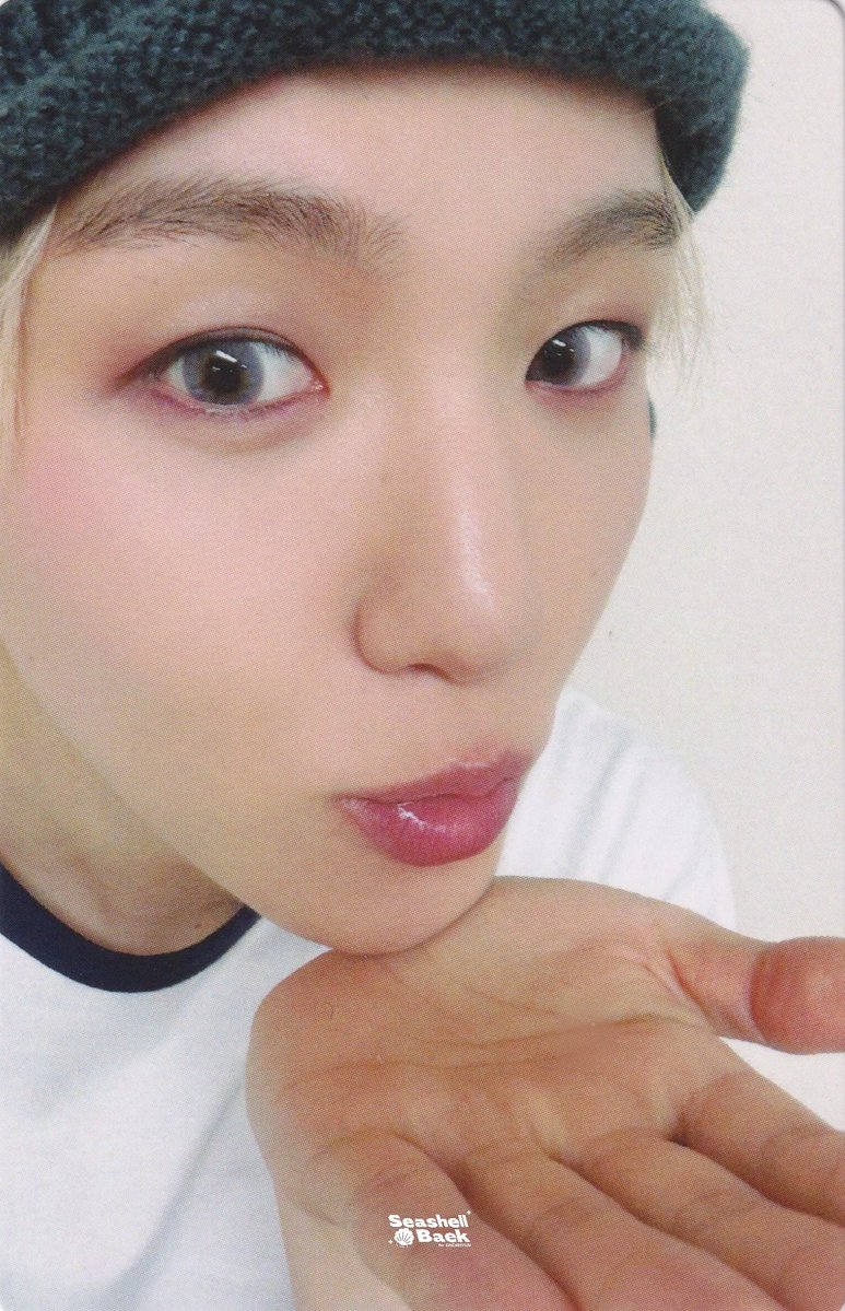 SeashellBBH's tweet image. 【SCAN】
Singapore POPUP full card / Singapore Popup No. 56 long-sleeved small card / popup slipper small card

Plz do not cut the logo or modify &amp;amp; no commercial use
#baekhyun #백현 #ベッキョン
@B_hundred_Hyun @BAEKHYUN_INB100