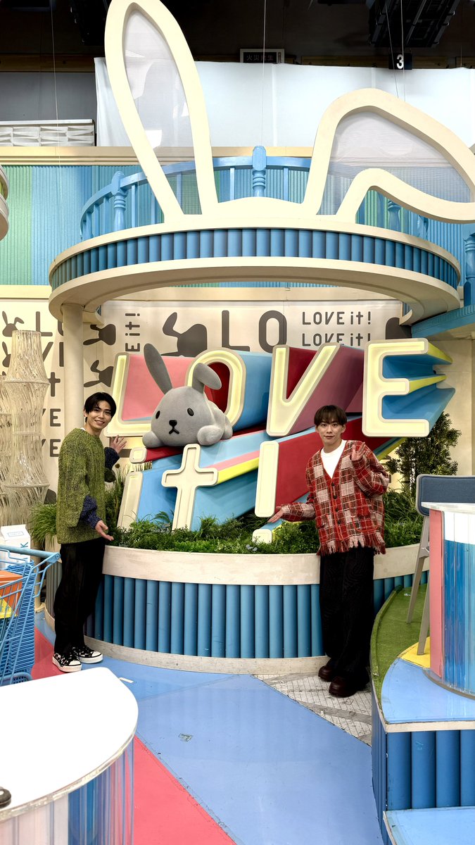 _7mp_official_'s tweet image. TBS「ラヴィット！」
基俊介・影山拓也が生出演いたしました!!!!!!!

ご覧いただいた皆さま
ありがとうございました✨

2nd ALBUM｢MAGenter｣
▷lnk.to/IMP._INFO

@tbs_loveit #ラヴィット
#IMP.