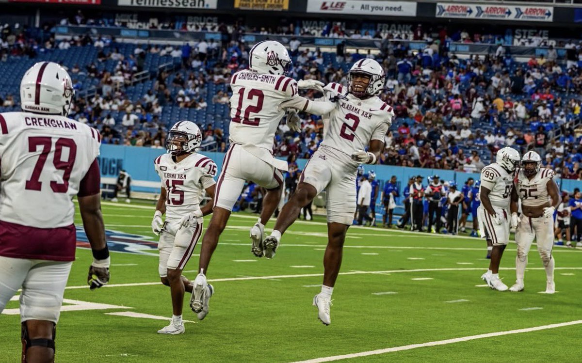 TimRoberson2's tweet image. AGTG! Blessed to have earned an offer from Alabama A&amp;amp;M University! @dariusmoore07 @CoachBradB @BlackbournMike @JUCOFFrenzy @JuCoFootballACE