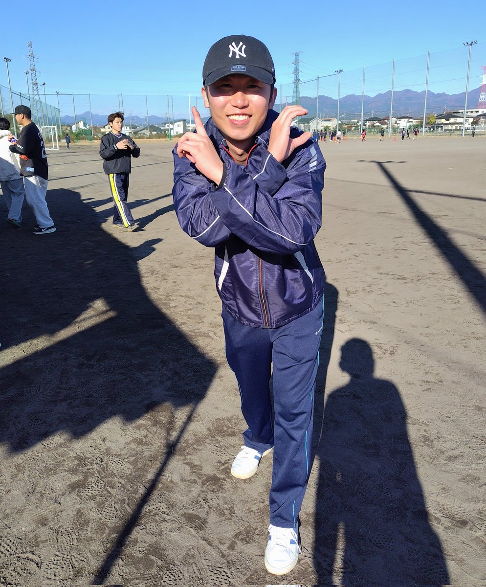 kanemoto12345's tweet photo. 11/19(水)第2試合（妙義）
 石井ゼミ 8-4 (株)YAMAGEN

ヒーロー:4年,竹永
☆人格者

｢パパ勝ちました」 https://t.co/WsIvWLcDVj