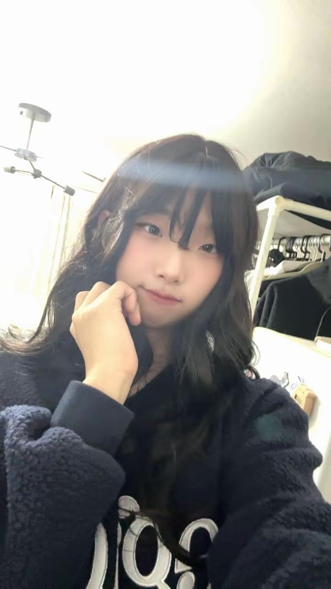 츄어🥶 오늘부터 겨울로 간주한다 .. (사실은 어제부터 .. )

#CD #여장