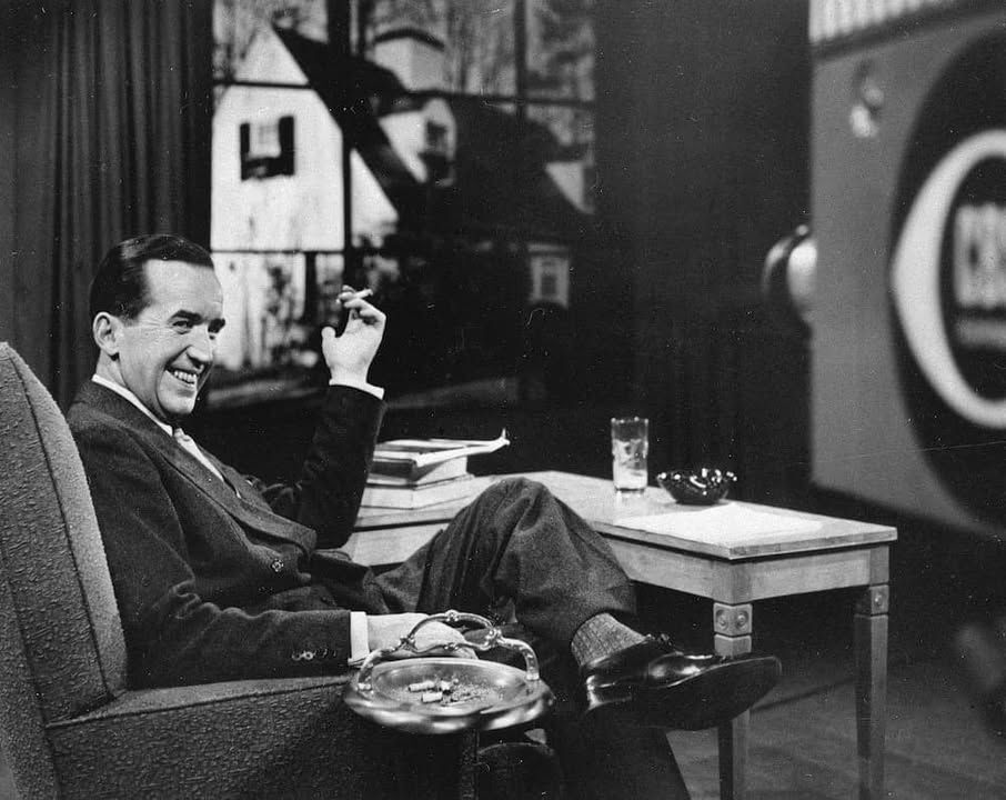PIUpdate's tweet image. 📺 November 18, 1951: The early documentary series &quot;See It Now,&quot; hosted by Edward R. Murrow, debuted on CBS. The show had a major influence on TV journalism spawning many successors, most notably of which the recurring documentary series &quot;CBS Reports&quot; an… instagr.am/p/DROF5IOj38P/