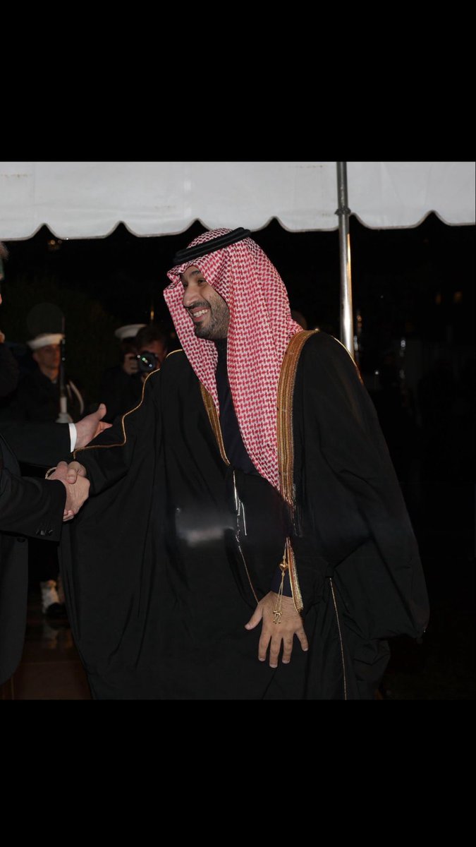 #محمد_بن_سلمان_في_واشنطن
كانه فجر العيد طلتك 🇸🇦🪻💜