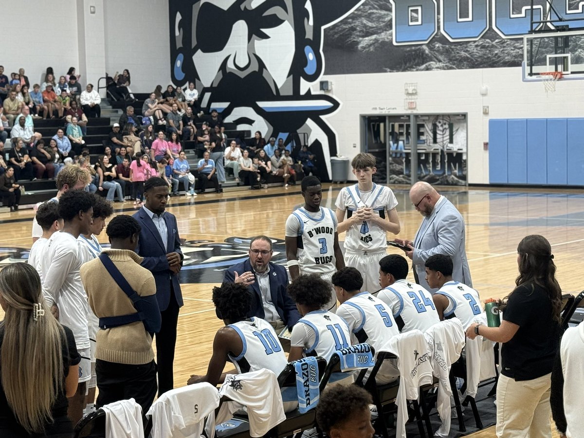Boys Basketball teams at home tonight for Bport and Bwood. Work hard! 
🏀⚓️🏴‍☠️