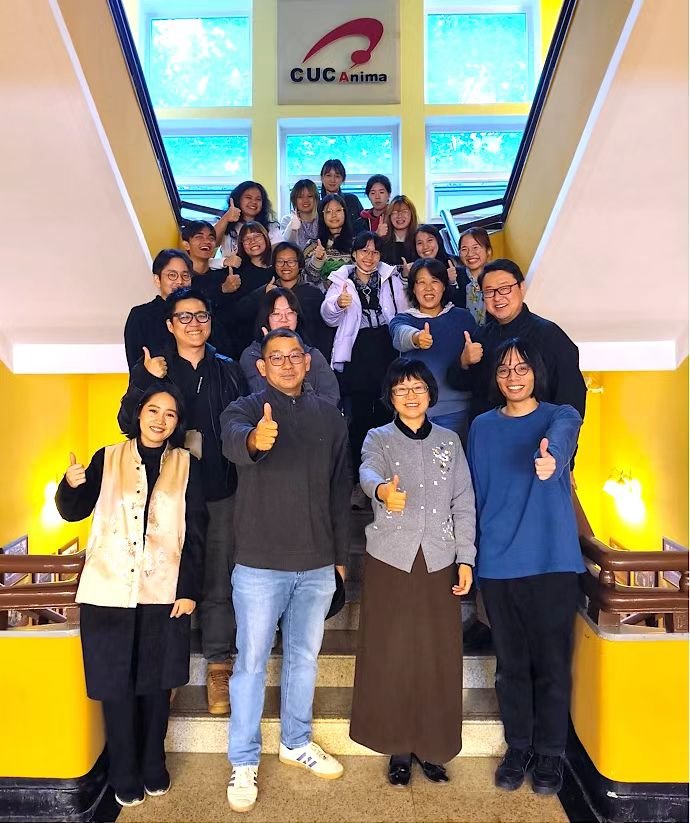 Recently, the “CLASSIC BEIJING &amp; NEW BEIJING” Korea-Japan-Thailan Tri-National Creation Workshop, jointly organized by #CUC Anima and the International Students Affairs Center, and co-sponsored by “CSC International Summer School” and the “CAMPUS Asia”, concluded in Beijing.