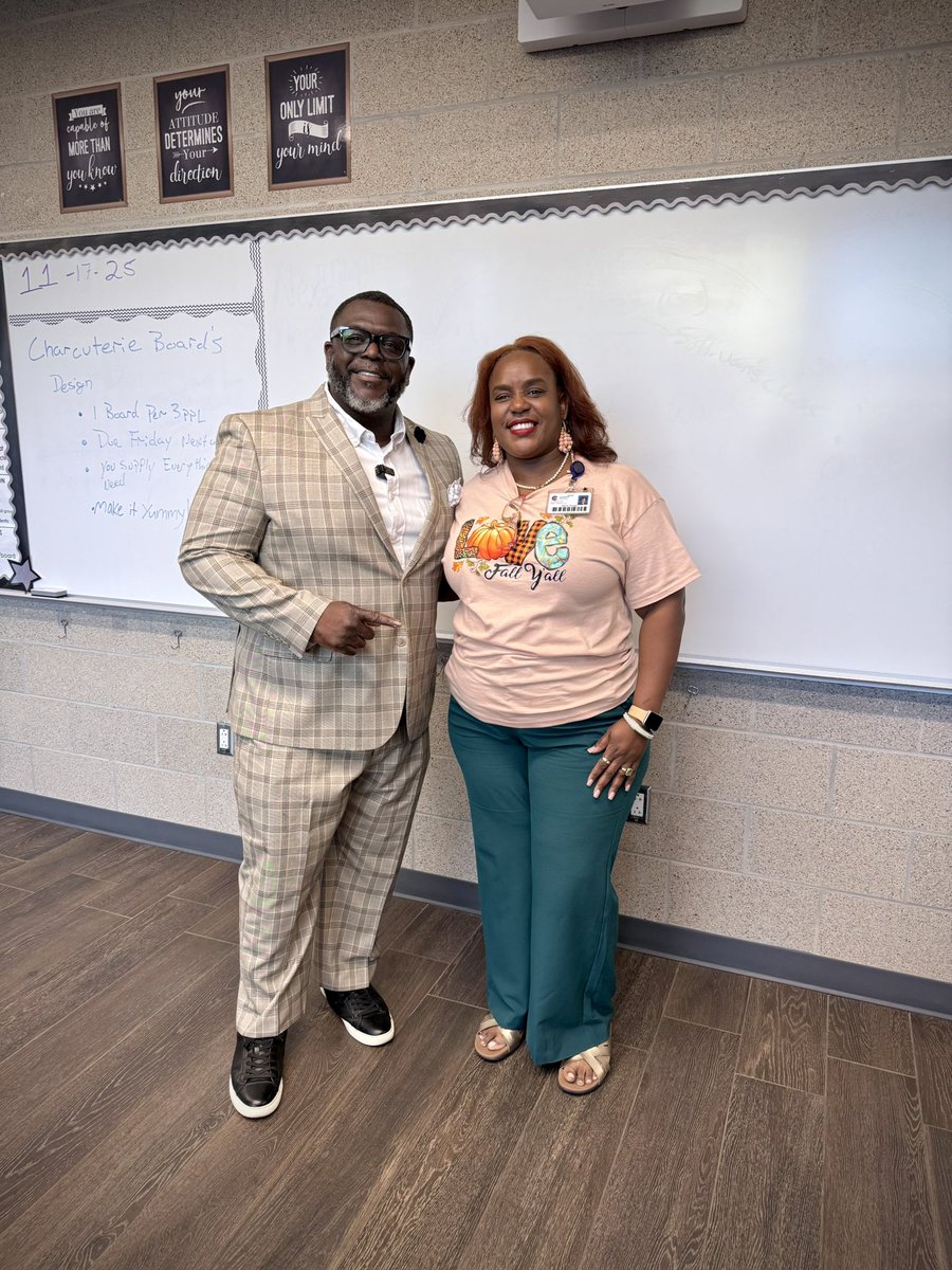 ChipBaker19's tweet photo. It was great to see my Conroe High School peeps! @conroehscisd @conroeisd @tasha_smith78 @AleciaThomas11 @CoachHardeman 

#grateful #gogetit #conroeisd

#conroe #highschool #grateful #tsc #gogetit #conroeisd #chipbaker https://t.co/QxDJM7PkQc