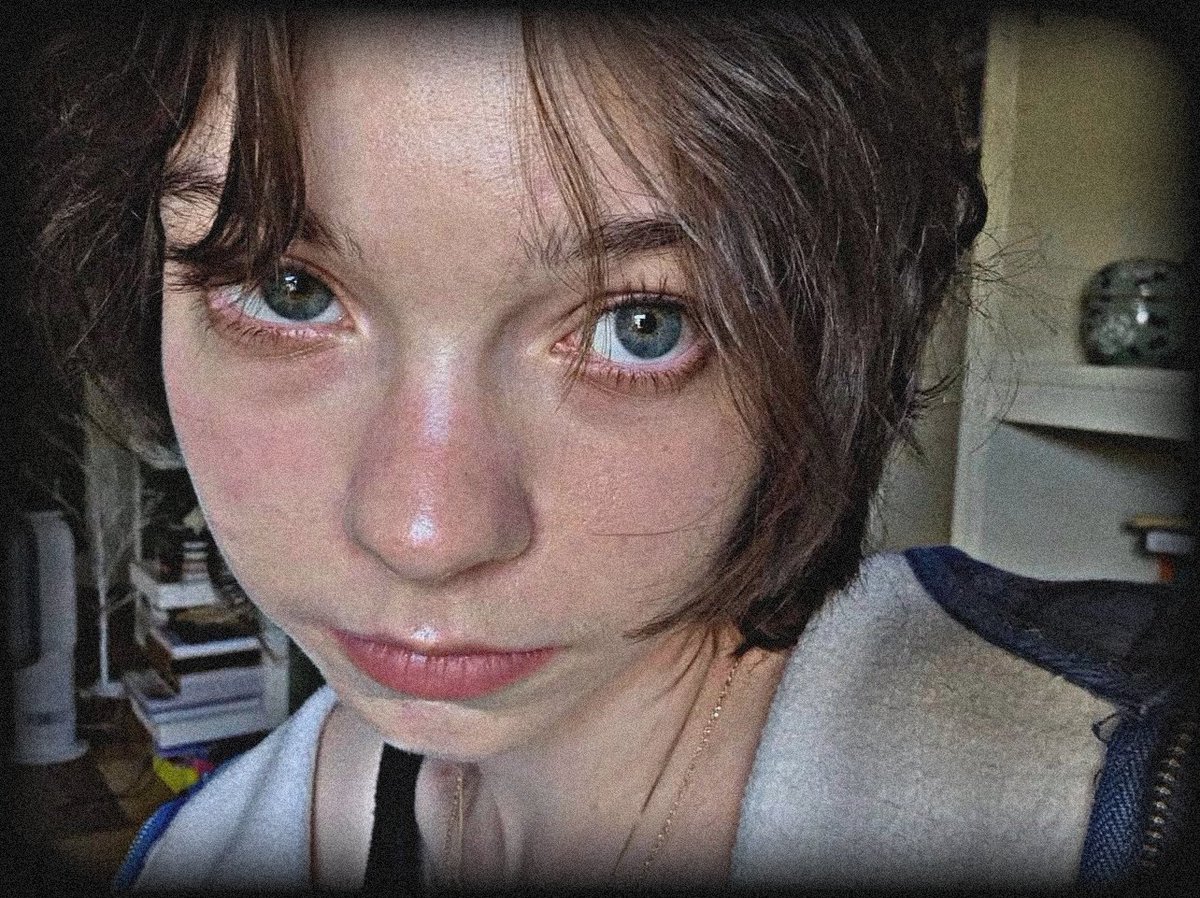 QuickThwipping's tweet photo. ♡︎ if your interested in becoming a main for my Spidey! (MJ, Aunt May, Gwen, Harry, Villains? where are youuuu?) 
⟳ for a dm/or just dm me, they're open! https://t.co/j5ENMV8RoR