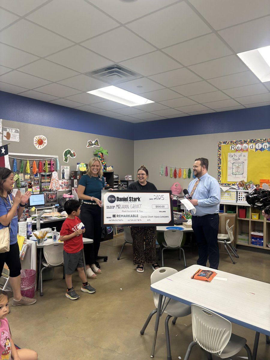 Nothing better than seeing a news crew arrive to celebrate one of own teachers! Today’s surprise at Charter Oak was made even sweeter because a parent nominated her! Love when families go out of their way to lift up our educators! Congratulations Meghan! So deserved! <a href="/AshThomas80/">Ashlie Thomas</a>