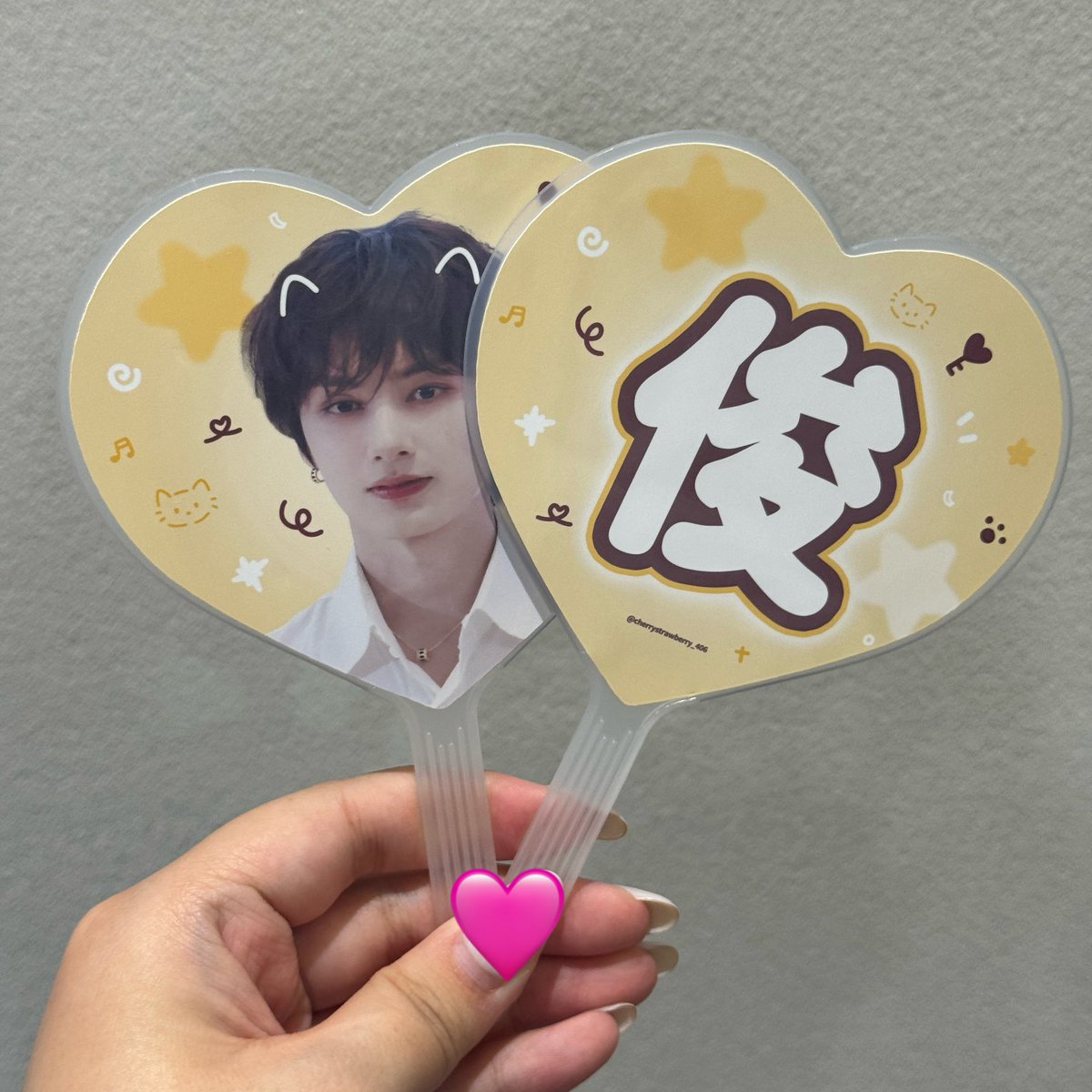 𝒄𝒉𝒆𝒓𝒓𝒚𝒔𝒕𝒓𝒂𝒘𝒃𝒆𝒓𝒓𝒚_406 tweet media