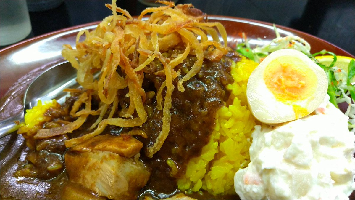 DOC_honmono's tweet image. ３時のおやつ(カレー)🍫🍫🍫🍫🍫🍫