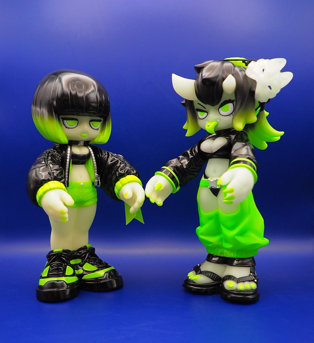 emdash move 蓄光ソフビ emDASH MOVE Graffiti 限定 ソフビ フィギュア