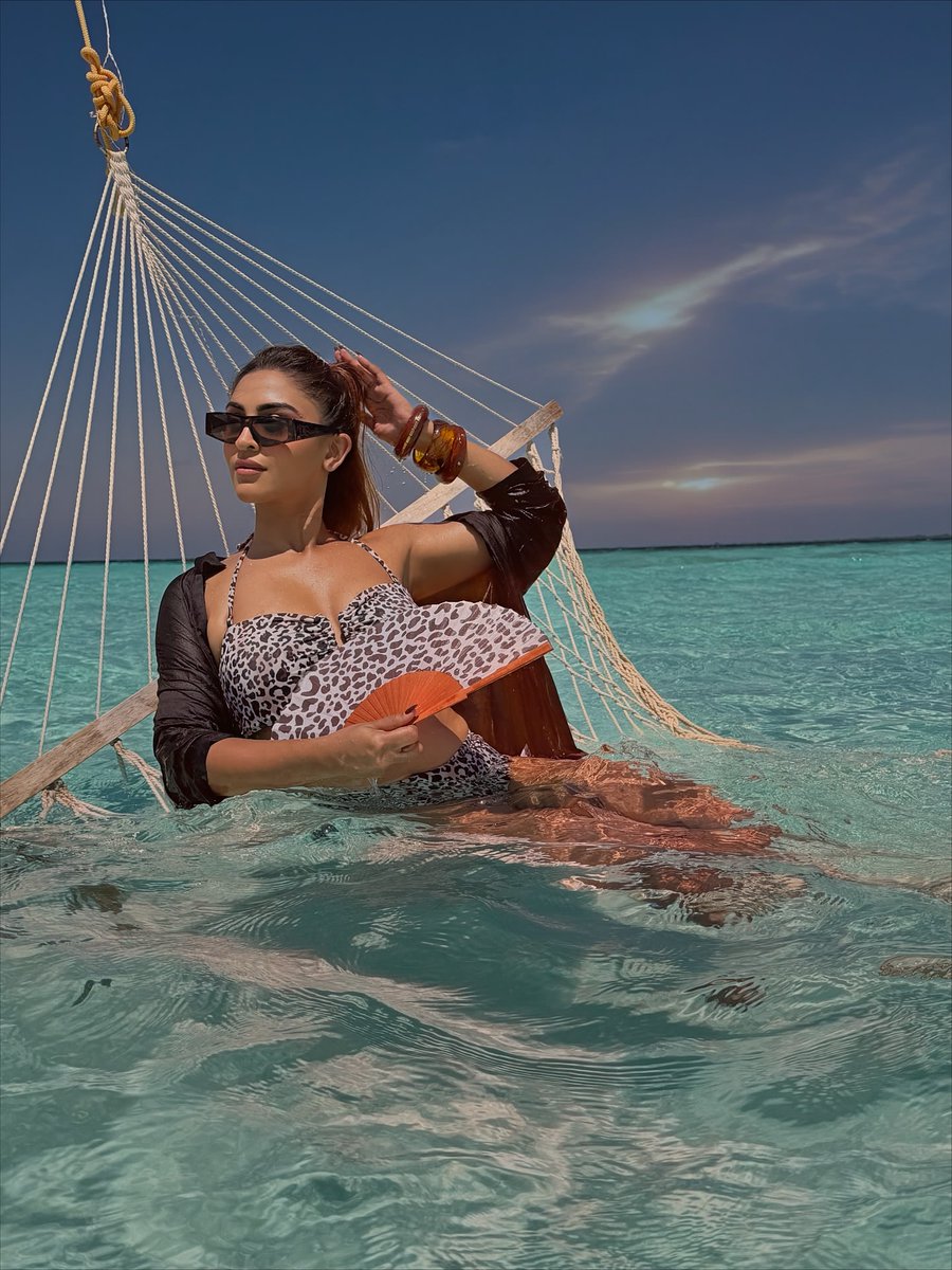 Weekendvibes_'s tweet image. Krystle D&apos;Souza 😎🌊

#KrystleDSouza