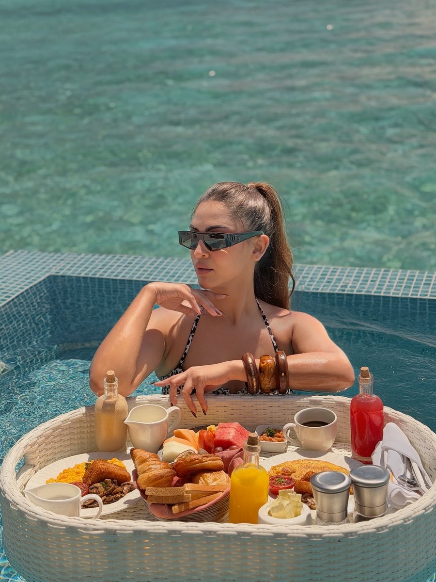 Weekendvibes_'s tweet image. Krystle D&apos;Souza 😎🌊

#KrystleDSouza