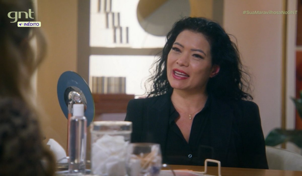 Ela desconfiada kkkk   #SuaMaravilhosa