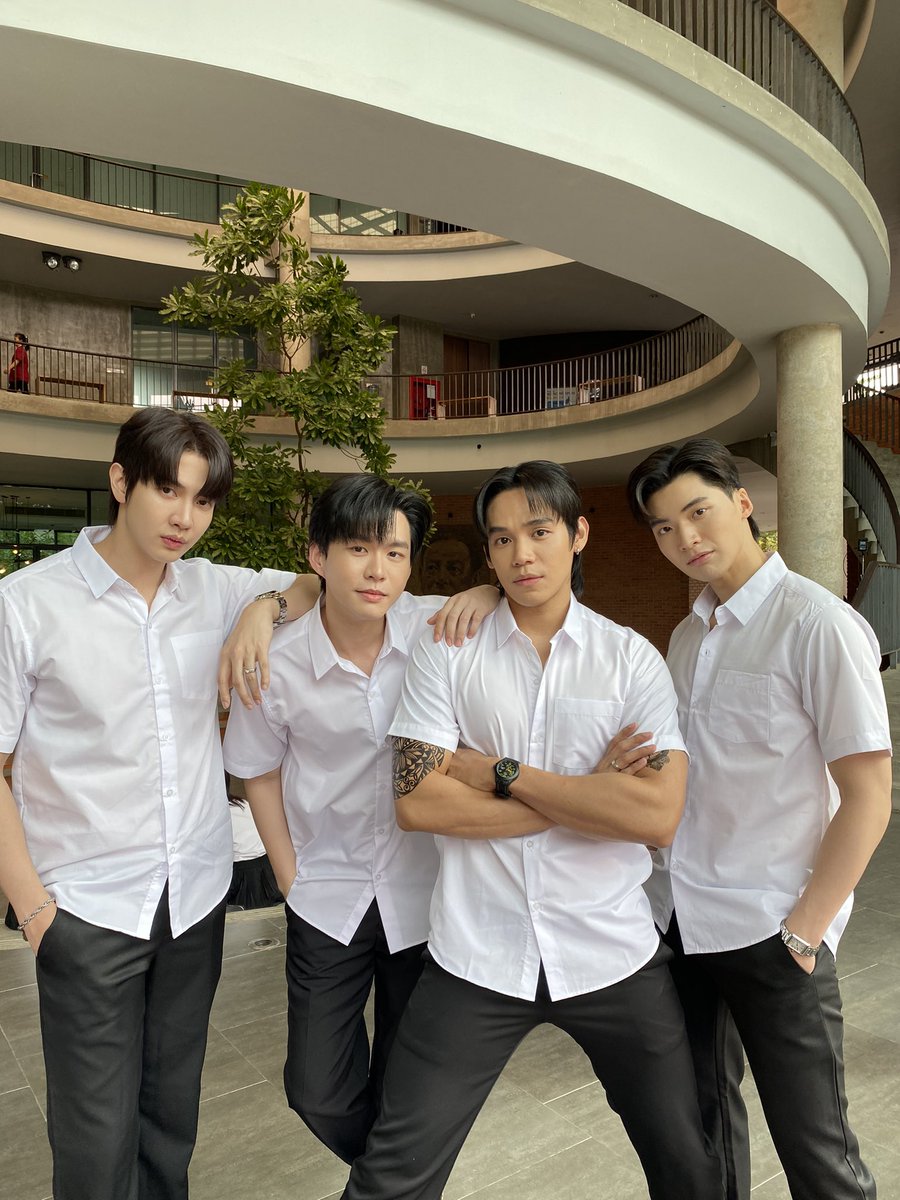 sincerelyshiori's tweet image. My kind of F4 😭😭😭😭 FINAAALLYYYYYYY THEY&apos;RE COMPLETE!!!! 

4EVERU PART2 Q12
#FoureverYouP2Q12
