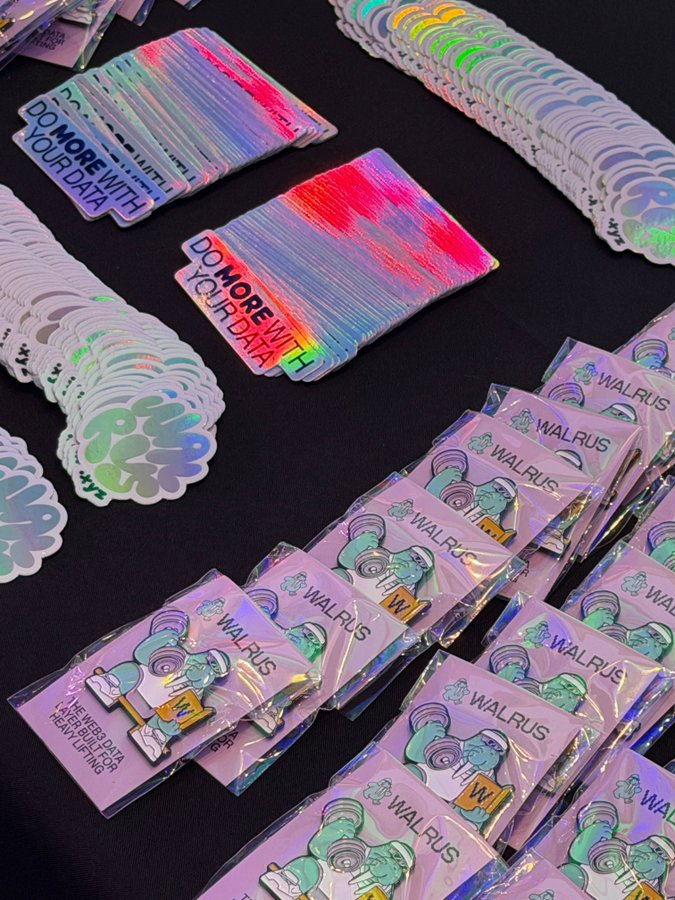 Walrus_VN's tweet image. Chào buổi sáng anh em!

Ai muốn rinh quà về nhà thì giơ tay nào 🙋🤩