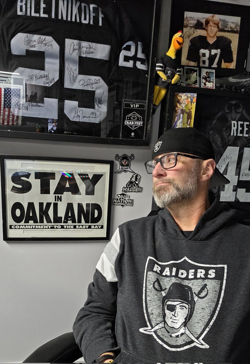 Show prep night after week 11, in year #6 of the Las Vegas Raiders. 
This is ROUGH y'all. Makes me miss games and times in Oakland so damn bad. 
Was FAR from perfect, but it wasn't this either. I'm REALLY trying hard to maintain the passion for the Vegas version. #RaiderNation