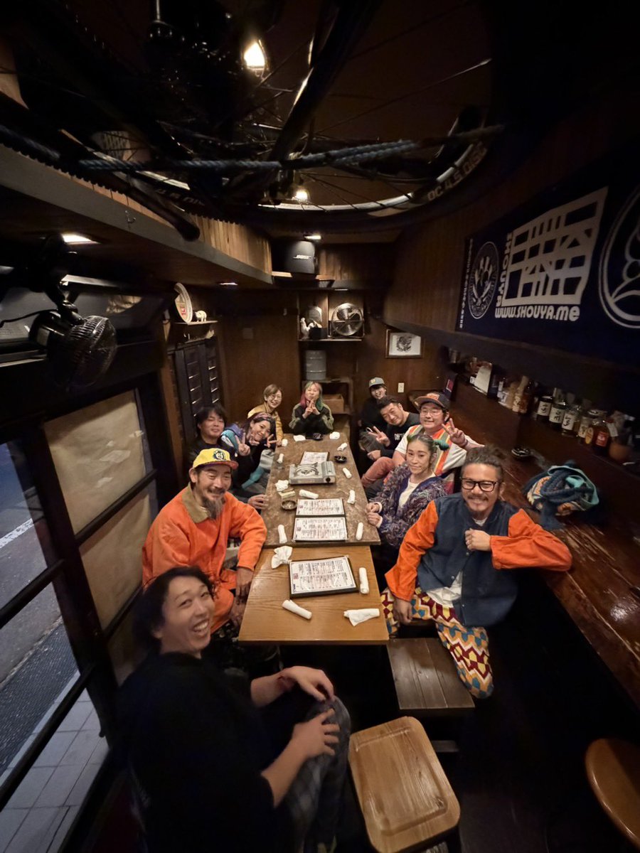 フィールドスタイル打ち上げ！

鶏肉美味しいこの店にまた来れて良かった！
愛知の皆様、北海道の仲間たちありがとう！
楽しい1週間だった！