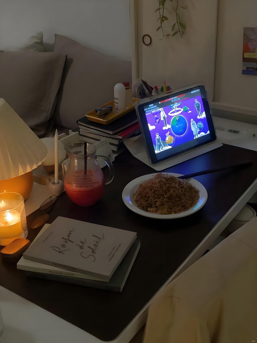 cbvsi7y's tweet image. So immersed in work that I just realized I completely forgot to eat. #WorkMode #Focused #ForgotToEat