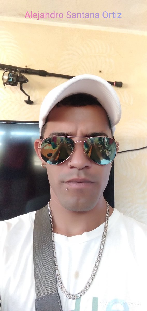 Alejandro tweet media