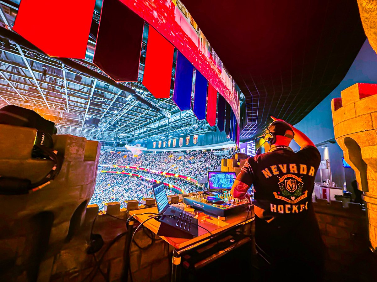 My favorite residency ⚔️ #VegasBorn