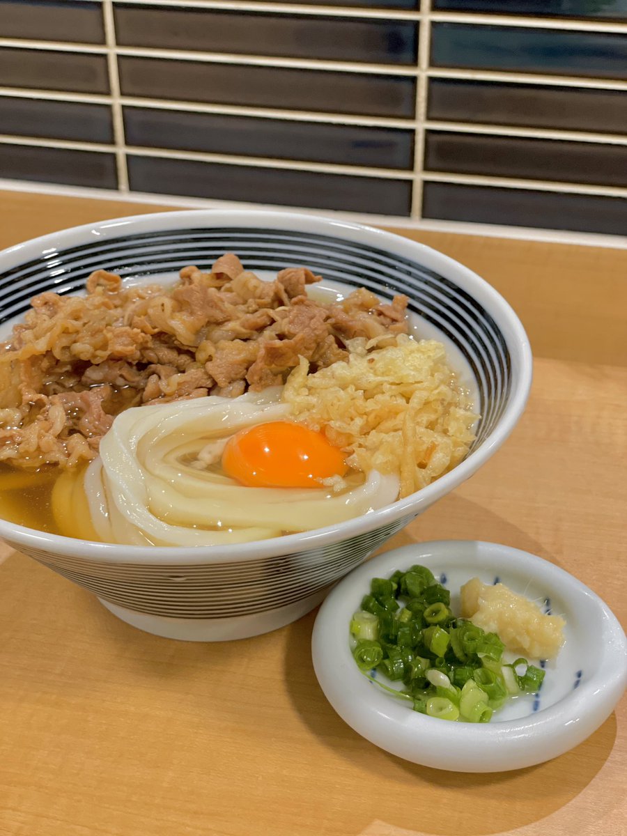 udon_shiro_obi's tweet image. 今週も営業始めさせていただきます。
平日の営業時間
昼　11:30〜14:00
夜　17:30〜19:30

土日の営業時間
11:30〜14:00

麺切れの場合早仕舞いありです。
高額紙幣使えません。
あらかじめ1000円札のご用意お願いします。

宜しくお願いします。