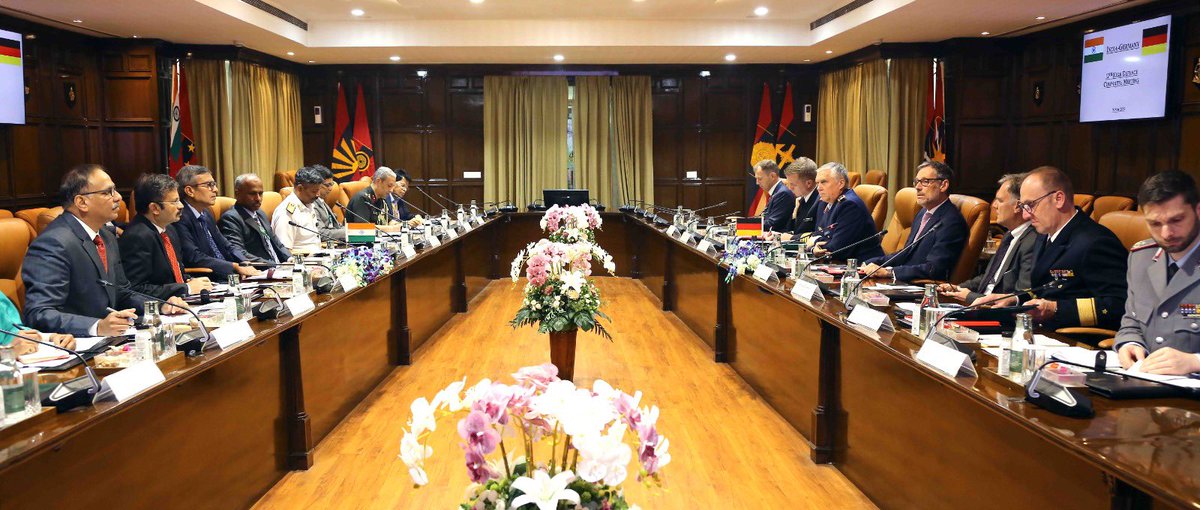 prodefencejammu's tweet image. Defence Secretary Shri Rajesh Kumar Singh co-chaired the 12th India–Germany High Defence Committee (HDC) meeting in New Delhi with the State Secretary of German Defence Ministry Mr Jens Plötner. The Co-chairs reviewed the ongoing defence initiatives, identified priority areas for…