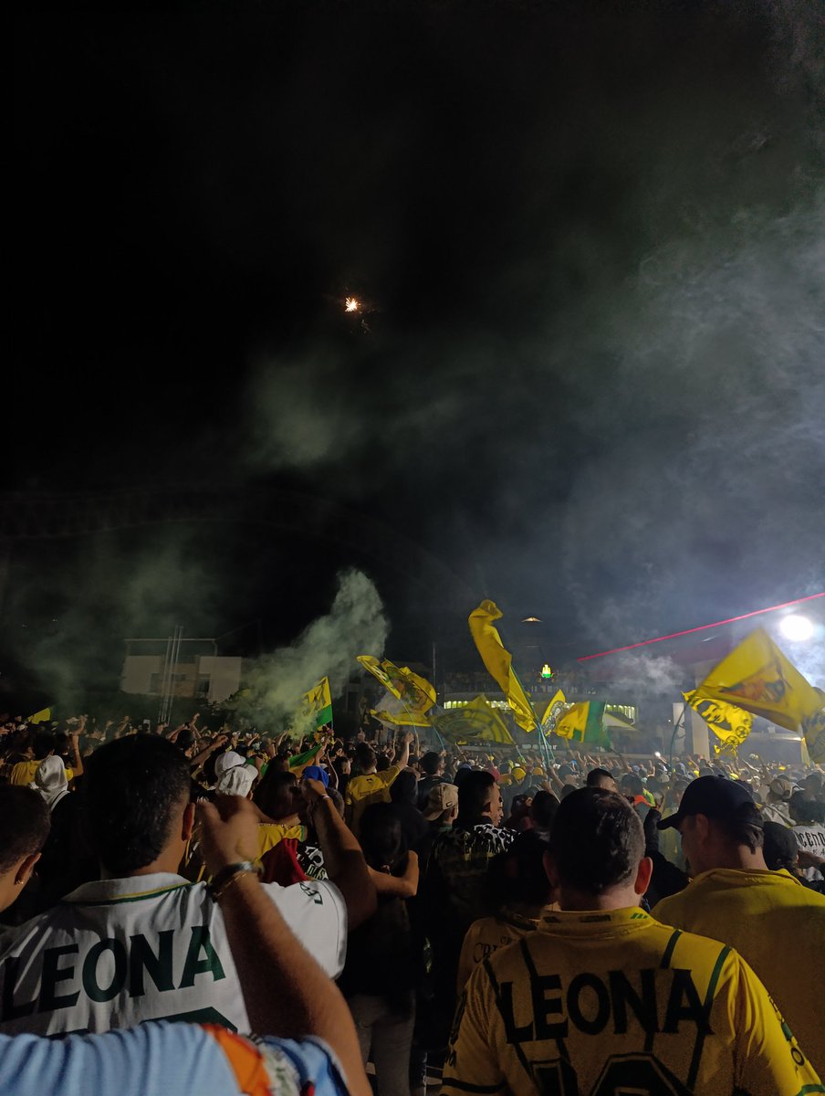 JUNTOS POR LA SEGUNDA!! 🌃⭐⭐