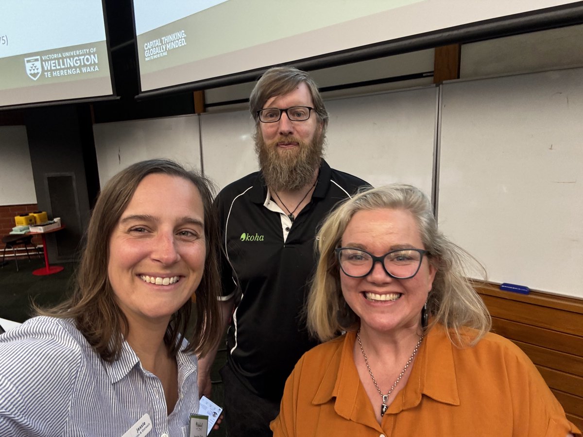 Some snippets from Day 2 of kohacon25. Another great day of learning and community!!

#opensource #koha #kohacon25