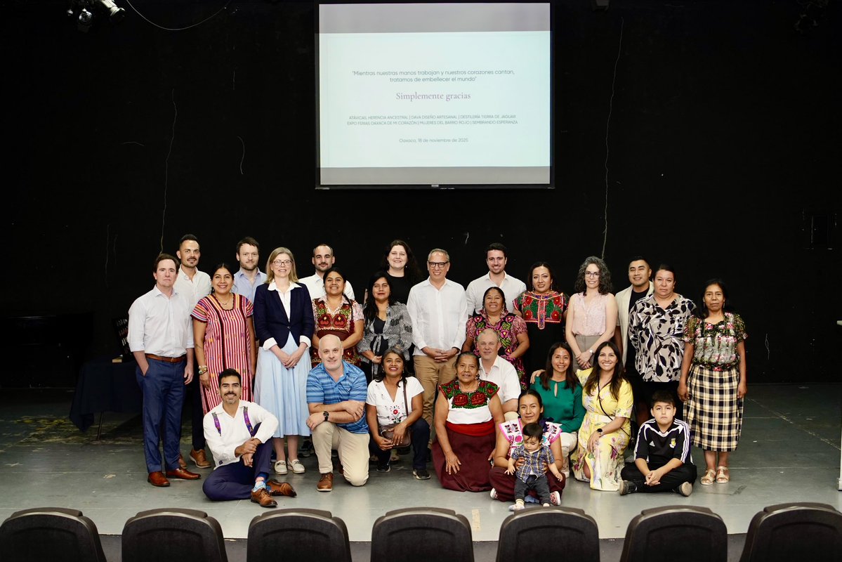 Por la tarde, como #MCIG, nos reunimos en la #UABJO con mujeres emprendedoras oaxaqueñas para escuchar sus experiencias, retos y propuestas. Sus liderazgos son un motor clave para el desarrollo local y 
este encuentro abre la puerta a explorar nuevas oportunidades de cooperación.